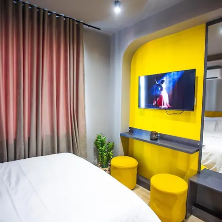 The Bubbles - Jacuzzi Hotel 3*