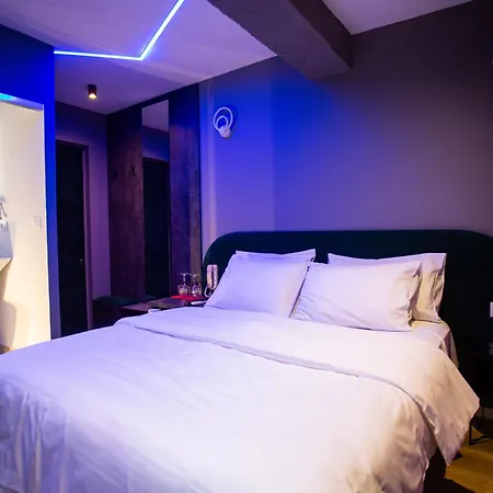 The Bubbles - Jacuzzi 3*