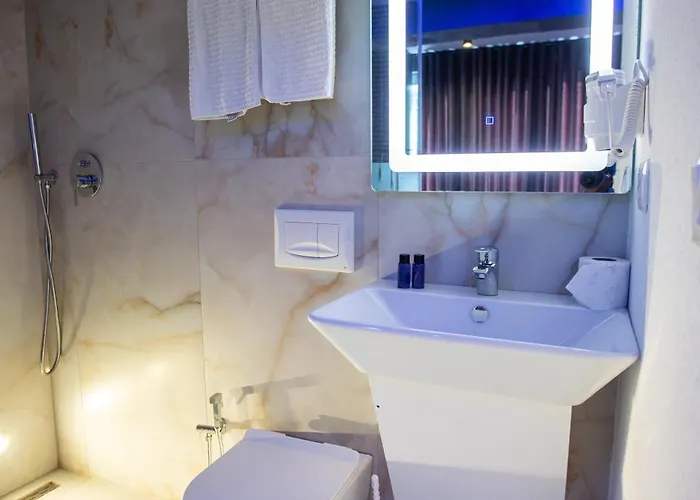 ホテル The Bubbles - Jacuzzi 3*