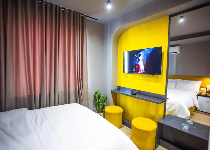 The Bubbles - Jacuzzi Hotel 3*